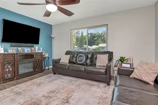 7001 70th Ave N, Pinellas Park, FL 33781 - Photo 7