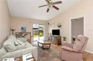 3909 Carroll Cypress Ct, Tampa, FL 33614 - Photo 5