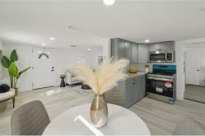 2111 E Ellicott Street, Tampa, FL 33610 - Photo 7