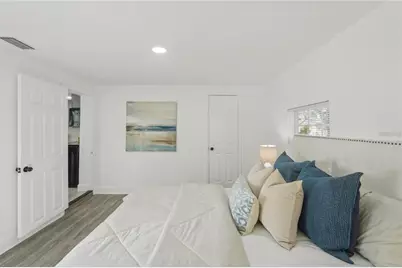 2111 E Ellicott Street, Tampa, FL 33610 - Photo 15