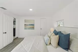 2111 E Ellicott St, Tampa, FL 33610 - Photo 15