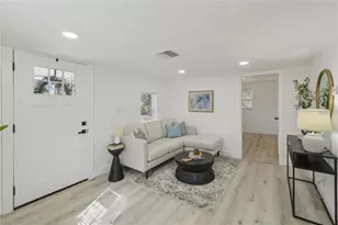 2111 E Ellicott St, Tampa, FL 33610 - Photo 3