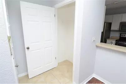 10263 Gandy Boulevard N #2116, Saint Petersburg, FL 33702 - Photo 5