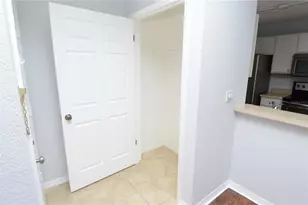 10263 Gandy Blvd N, Saint Petersburg, FL 33702 - Photo 5
