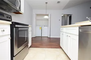 10263 Gandy Blvd N, Saint Petersburg, FL 33702 - Photo 11