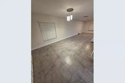 1607 E Linebaugh Avenue, Tampa, FL 33612 - Photo 17