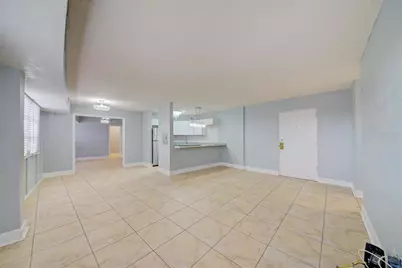 3315 58th Avenue S #306, Saint Petersburg, FL 33712 - Photo 5