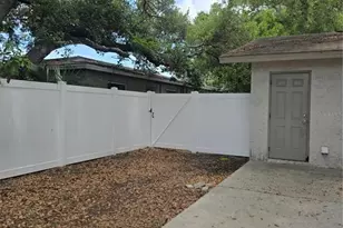 3074 Pine Tree Ave, Largo, FL 33771 - Photo 23
