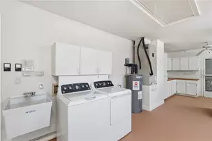 2116 Platinum Dr, Sun City Center, FL 33573 - Photo 47