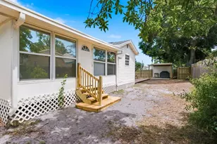 7201 5th Ave N, Saint Petersburg, FL 33701 - Photo 39