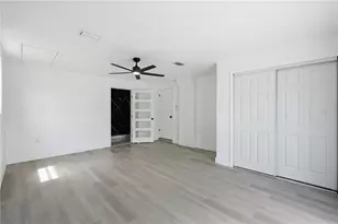 5541 Violet Dr, New Port Richey, FL 34652 - Photo 15