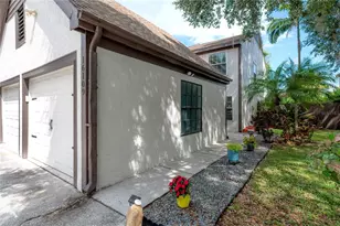 16109 Dawnview Dr, Tampa, FL 33624 - Photo 9