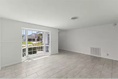 4960 Dover Street NE, Saint Petersburg, FL 33703 - Photo 5