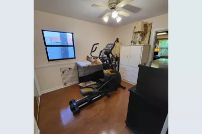 5107 Cresthill Drive, Tampa, FL 33615 - Photo 39