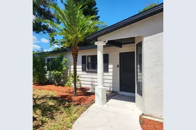 5107 Cresthill Drive, Tampa, FL 33615 - Photo 5