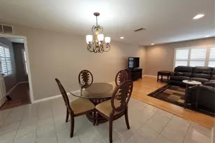 1104 Riflecrest Ave, Valrico, FL 33594 - Photo 7