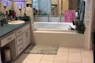 2702 Clubhouse Dr, Plant City, FL 33566 - Photo 11