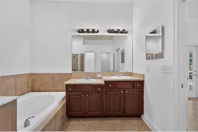 1143 Wrightswynde Court, Wesley Chapel, FL 33543 - Photo 19