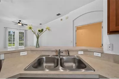 1143 Wrightswynde Court, Wesley Chapel, FL 33543 - Photo 11