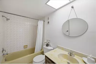7050 Sunset Drive S #216, South Pasadena, FL 33707 - Photo 17
