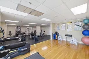 7050 Sunset Dr S, Saint Petersburg, FL 33707 - Photo 27