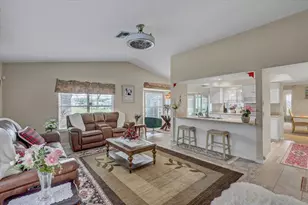9909 St Joseph Ct, New Port Richey, FL 34655 - Photo 13