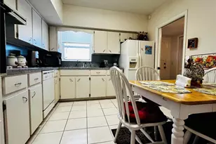 2340 Grecian Way, Clearwater, FL 33763 - Photo 5