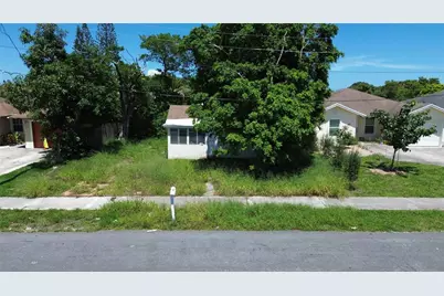 39 NW 13th Avenue, Delray Beach, FL 33444 - Photo 3