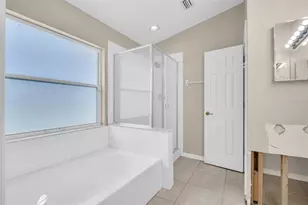 12415 Rustic View Ct, Tampa, FL 33635 - Photo 9