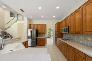 7699 Aralia Way, Seminole, FL 33777 - Photo 9