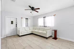 2430 N Ramona Cir, Tampa, FL 33612 - Photo 5