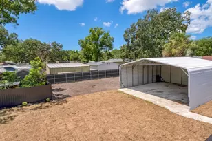 1736 W Country Club, Tampa, FL 33612 - Photo 29