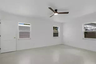 1736 W Country Club, Tampa, FL 33612 - Photo 51