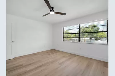1736 W Country Club, Tampa, FL 33612 - Photo 87