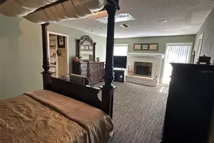 1105 S 9th St, Leesburg, FL 34748 - Photo 9