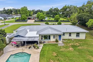 1011 Emerald Dr, Brandon, FL 33511 - Photo 31