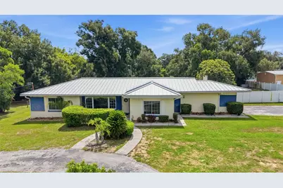 1011 Emerald Drive, Brandon, FL 33511 - Photo 1
