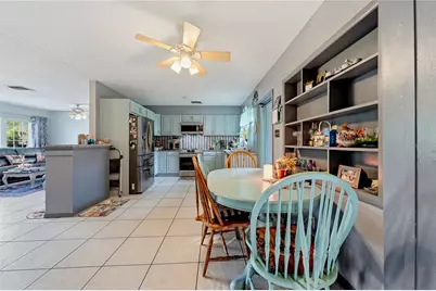 1011 Emerald Drive, Brandon, FL 33511 - Photo 23