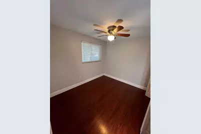 1014 Stonefence Way, Tarpon Springs, FL 34689 - Photo 9