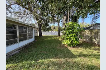 1014 Stonefence Way, Tarpon Springs, FL 34689 - Photo 15