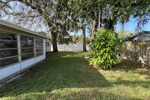 1014 Stonefence Way, Tarpon Springs, FL 34689 - Photo 15