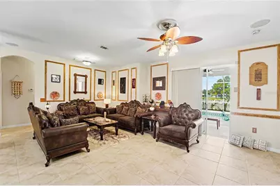 27236 Hollybrook Trail, Wesley Chapel, FL 33544 - Photo 7