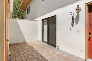 408 Howard Ave, Lakeland, FL 33815 - Photo 3