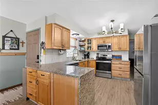 6503 Lonnie Lee Ln, Hudson, FL 34667 - Photo 5
