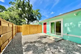 4306 Porpoise Dr, Tampa, FL 33617 - Photo 3