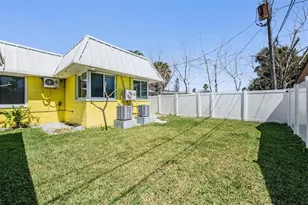 14060 Miramar Ave, Saint Petersburg, FL 33708 - Photo 25