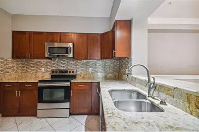 1201 Bay Club Circle, Tampa, FL 33607 - Photo 37