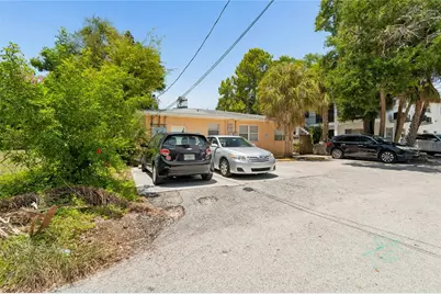 247 6th Avenue N, Saint Petersburg, FL 33701 - Photo 17