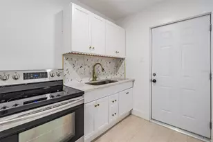 14060 Miramar Ave, Saint Petersburg, FL 33708 - Photo 33
