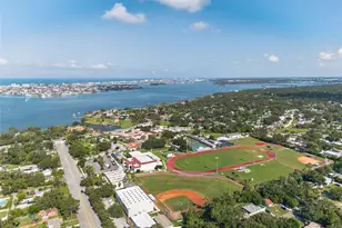 310 Park St N, Saint Petersburg, FL 33710 - Photo 95